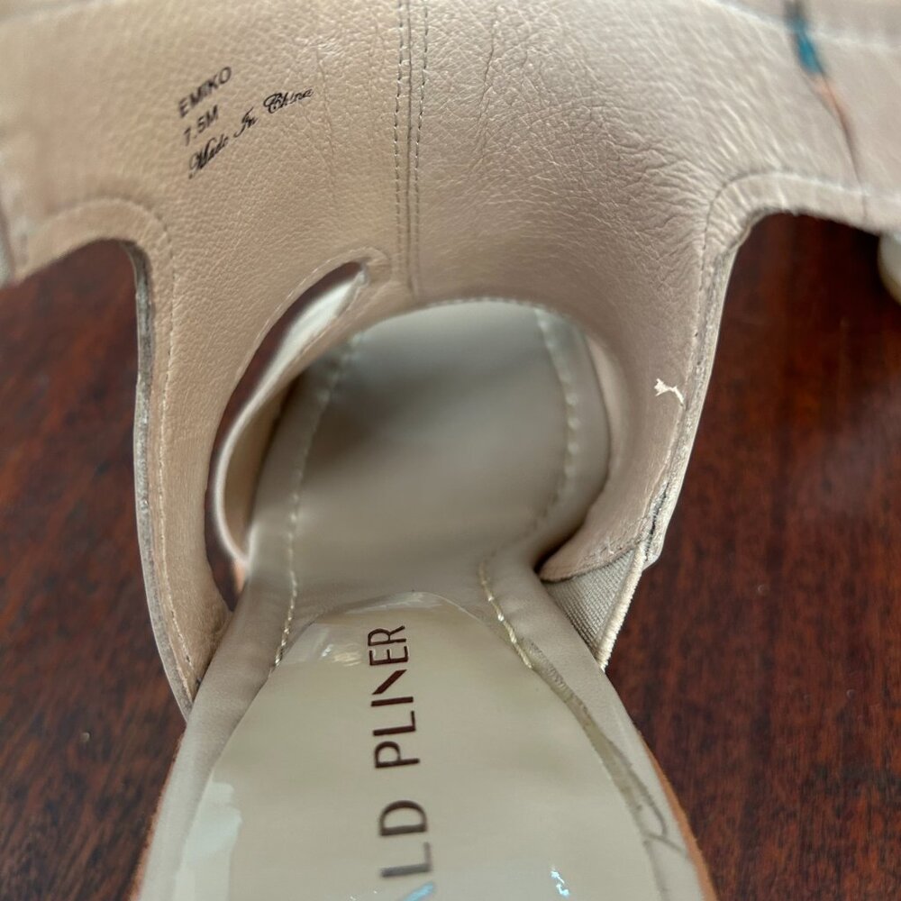 Donald Pliner Emiko crinkle patent leather sandal, 7.5, Never worn - Picture 12 of 14